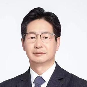 何方